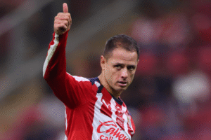 Chicharito deja a Chivas de cara al Clausura 2026
