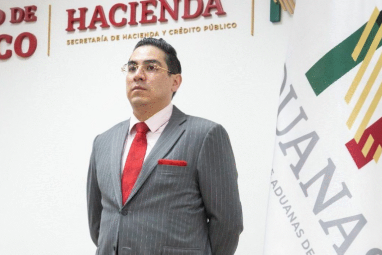 EE.UU. cancela VISA a funcionario que investiga huachicol fiscal