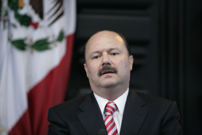 FGR detiene a César Duarte por lavado de dinero