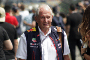 Helmut Marko deja oficialmente Red Bull Racing