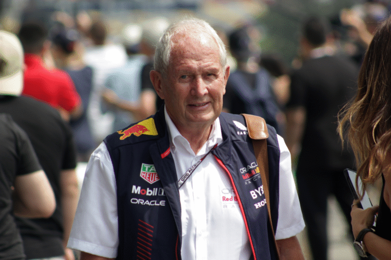 Helmut Marko deja oficialmente Red Bull Racing