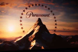 Paramount Skydance lanza una puja hostil por Warner Bros. Discovery