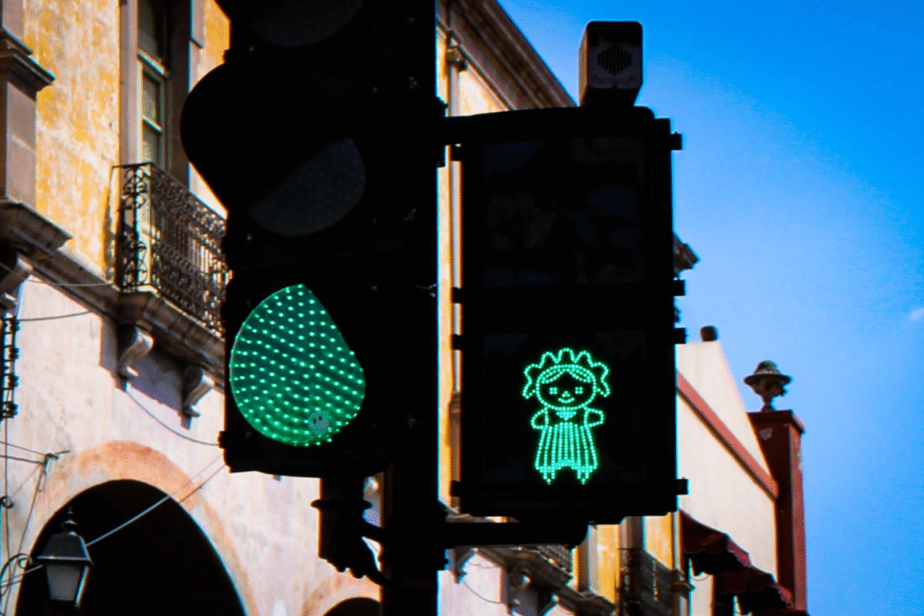 Querétaro reprogramará semáforos para mejorar la seguridad vial a partir de 2026