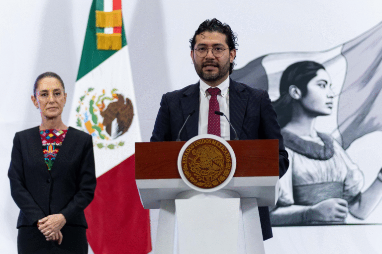 Salario mínimo aumentará 13% en 2026