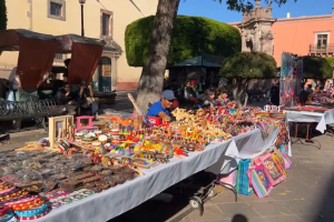 Credencialización de artesanos alcanza 50% y estabiliza el Centro Histórico
