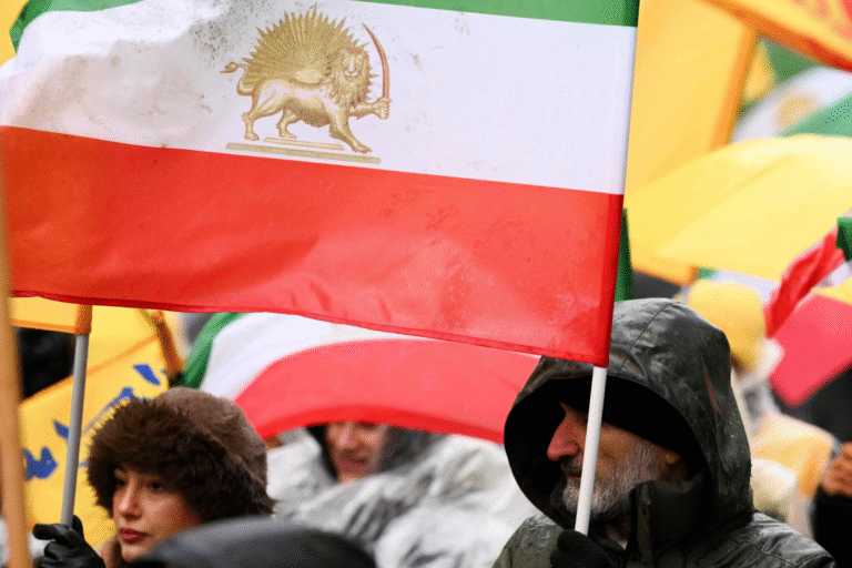 Irán las manifestaciones continúan y pone a prueba al régimen