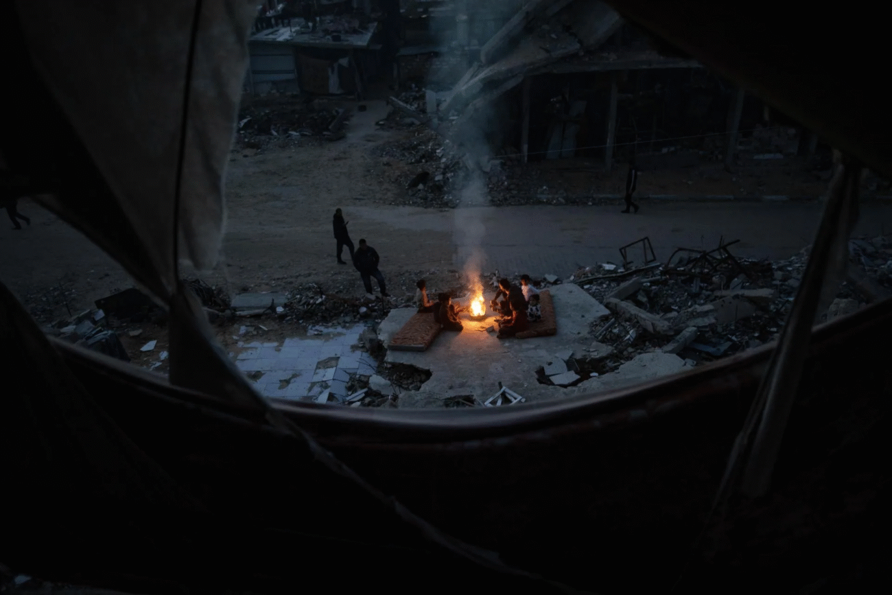 Israel bombardea bases de Hezbolá al sur de Líbano