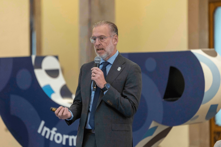 Marco del Prete destaca nuevos proyectos para Querétaro tras gira en España