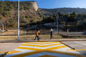 Mauricio Kuri entrega modernización de camino en Derramadero de Bucareli