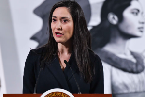 Claudia Curiel presenta nueva Ley de Cine y reforma para proteger el doblaje contra la IA