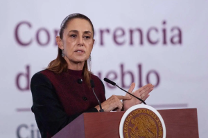 Claudia Sheinbaum afirma que ya no hay bloqueos tras jornada violenta por ‘El Mencho’