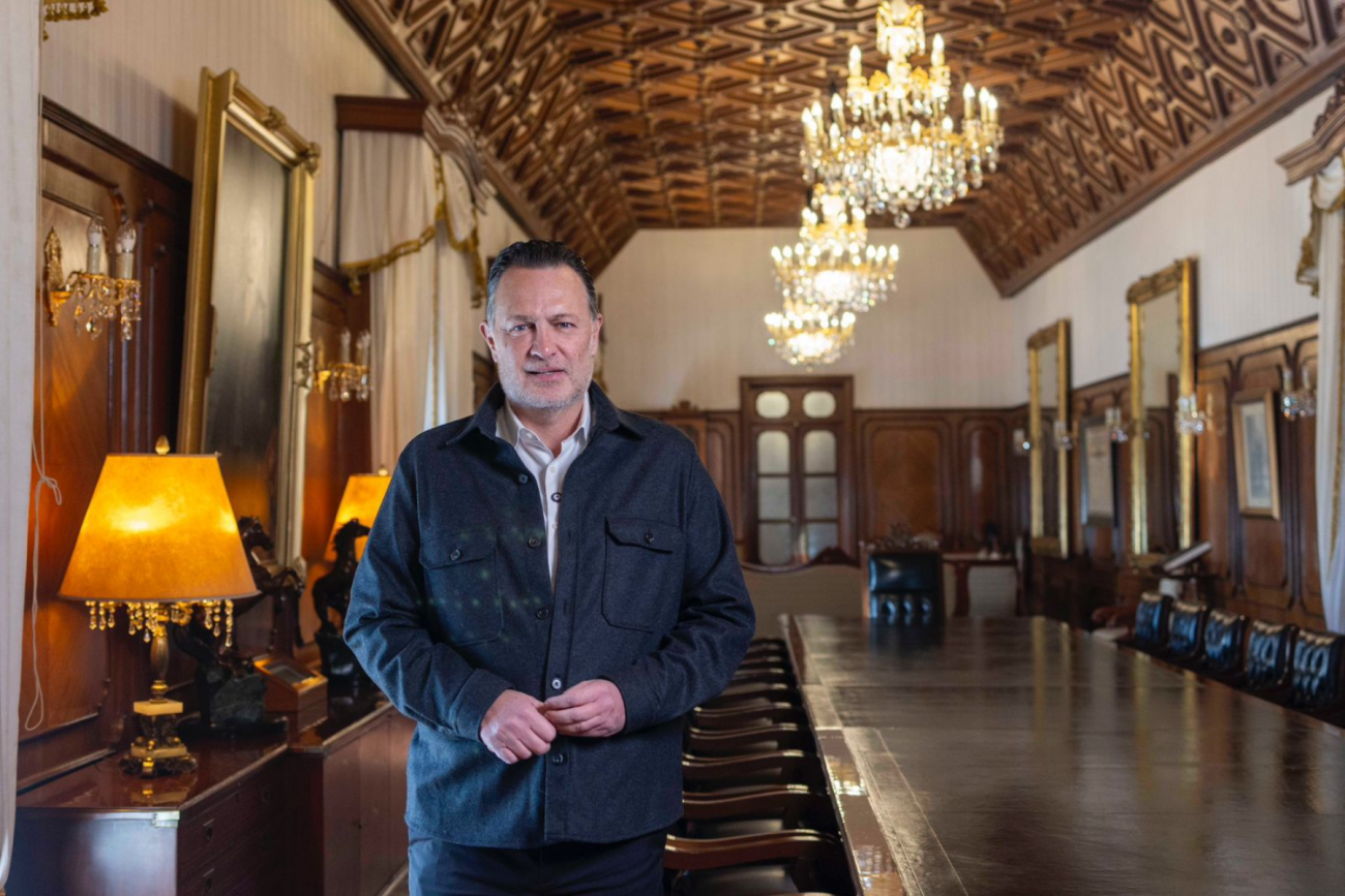 Mauricio Kuri llama al Congreso a unirse por la niñez y replicar regulación digital