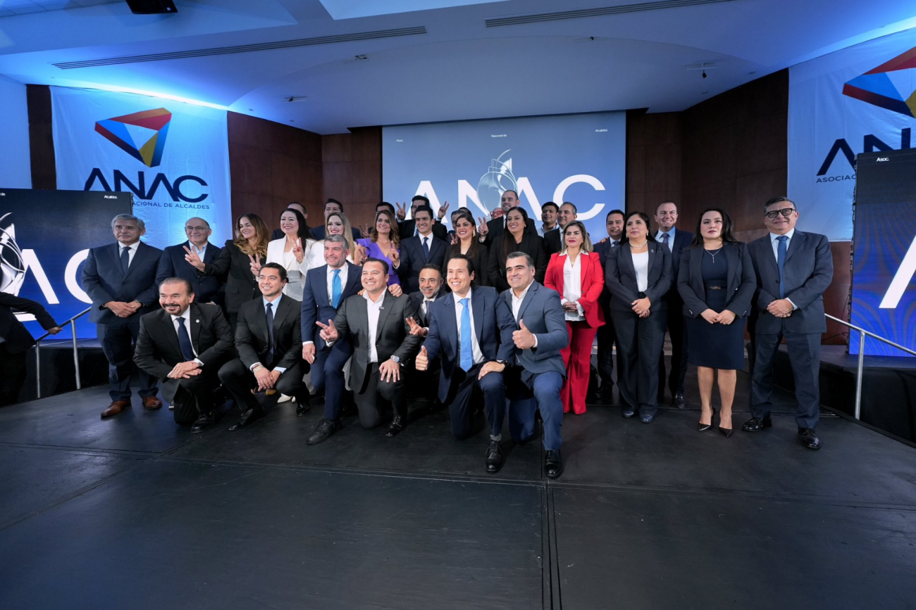 Alcaldes de Querétaro son premiados por proyectos destacados a nivel nacional