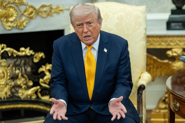 Donald Trump arremete contra la OTAN por no intervenir en el estrecho de Ormuz