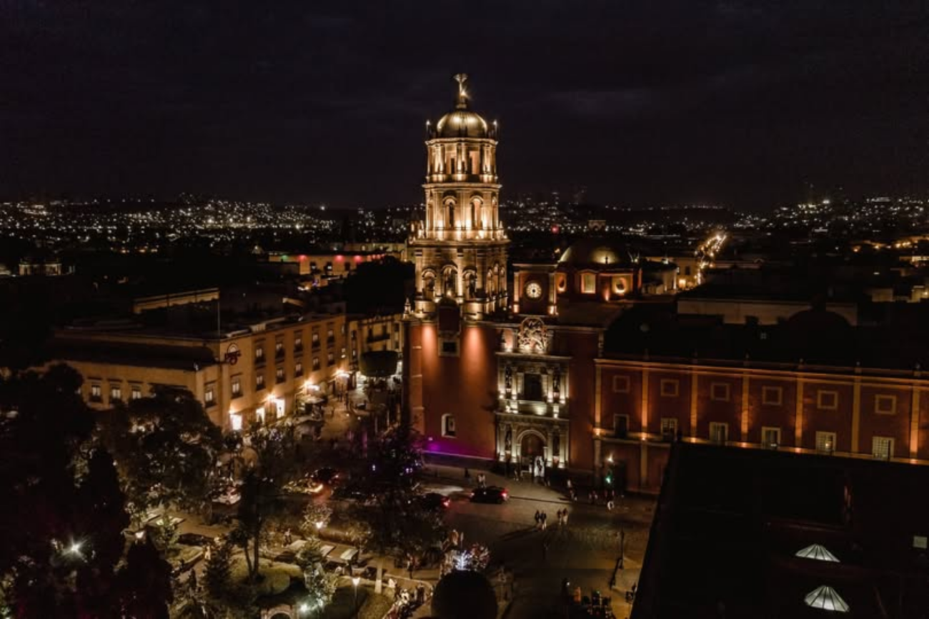 Estacionamientos en Centro Histórico de Querétaro amplían horarios por Semana Santa