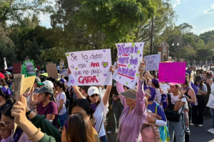 Marcha del 8M en Querétaro deja 25 personas detenidas por faltas administrativas