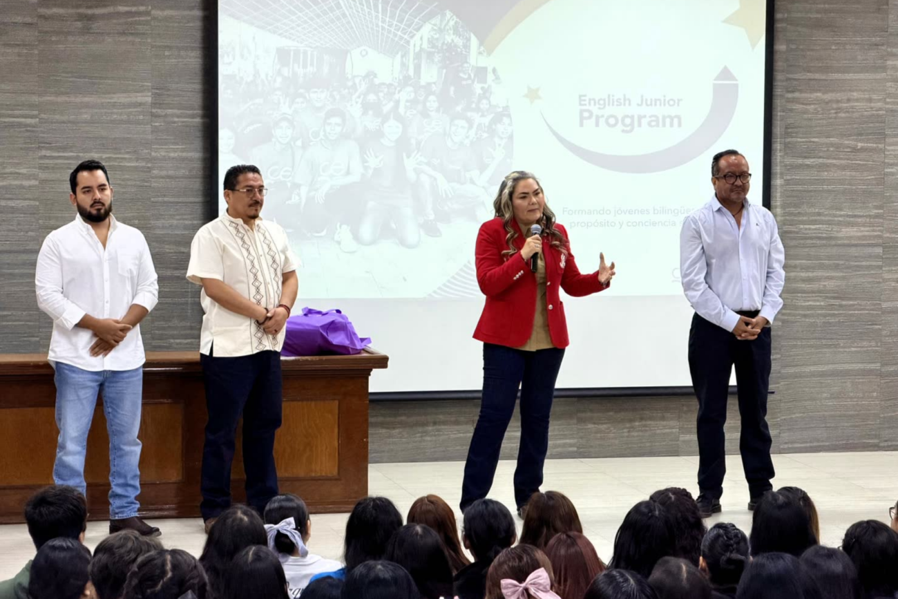 USEBEQ impulsa programa de inglés en escuelas públicas de Querétaro