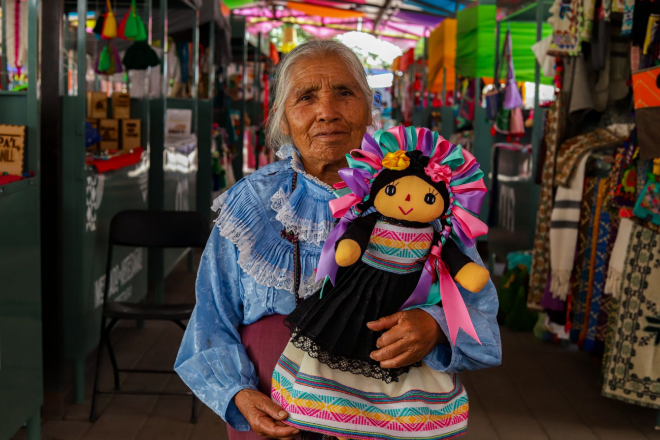 Artesanos y Municipio de Querétaro acuerdan nueva ruta de organización