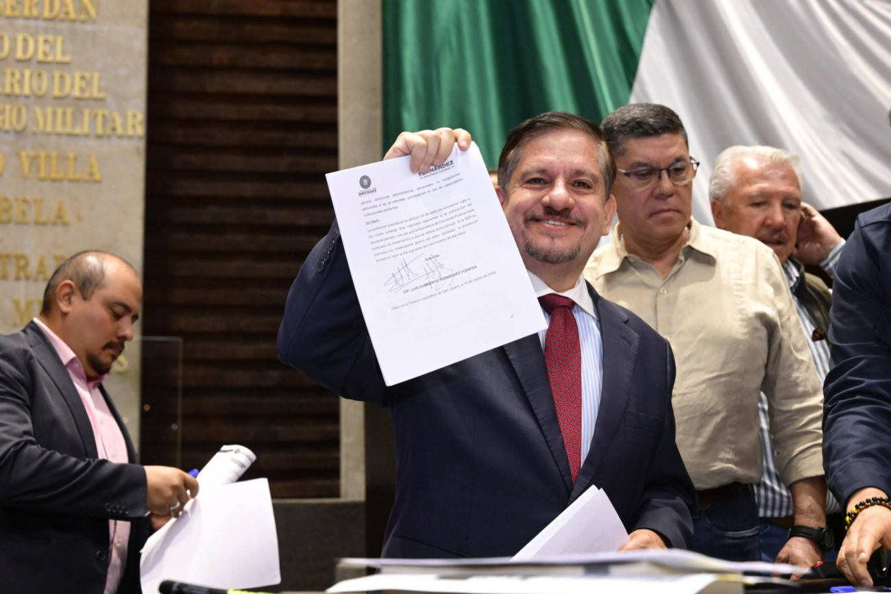 Luis Humberto Fernández impulsa ley de protección en entornos digitales para menores