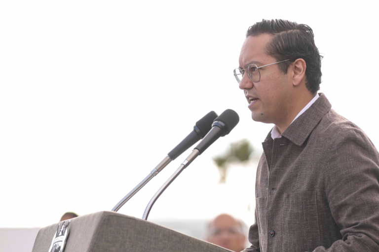 Policías municipales en Corregidora recibirán aumento salarial del 16%