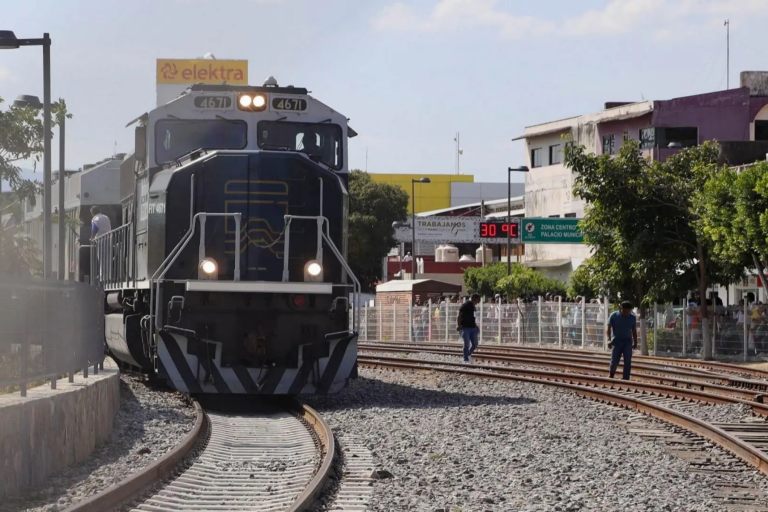 Tren México–Querétaro: recorrido ciudadano acerca el proyecto a vecinos