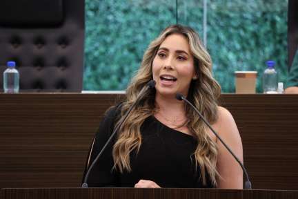 Andrea Tovar: especialistas, no políticos, elaborarán dictamen de la ley de aguas