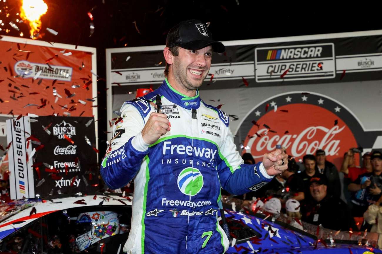 Daniel Suárez conquista la Coca-Cola 600 de la NASCAR Cup
