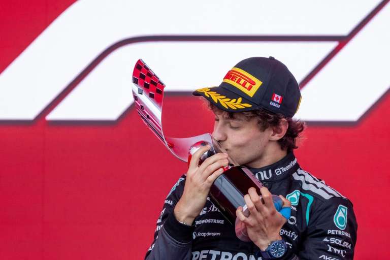 Kimi Antonelli gana el GP de Canadá y ‘Checo’ Pérez abandona