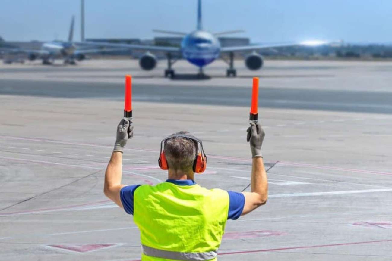 Organización de Aviación Civil Internacional pide reforzar medidas ante brote de ébola