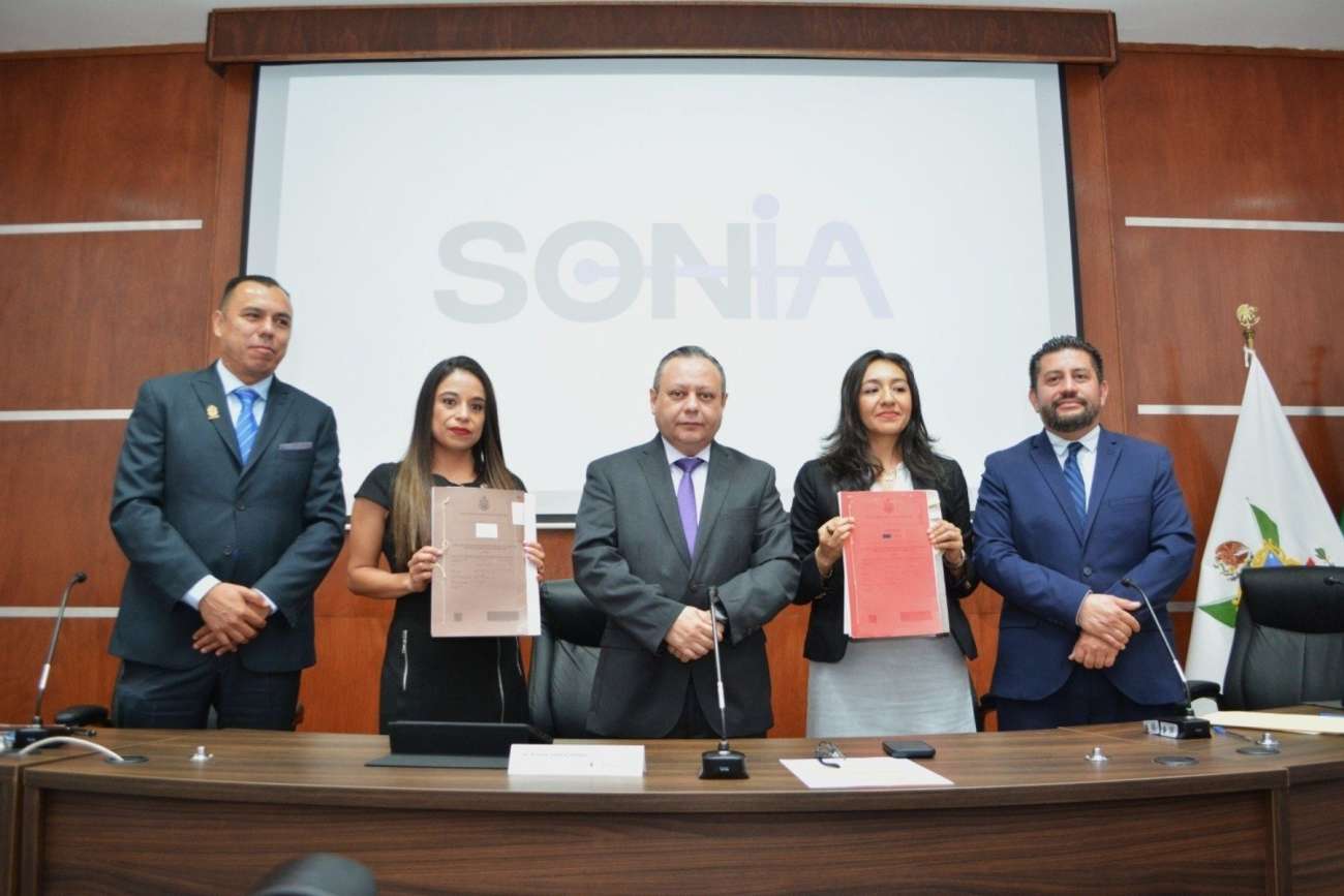 Poder Judicial de Querétaro presenta el modelo de IA judicial, SONIA, ante tribunales del país