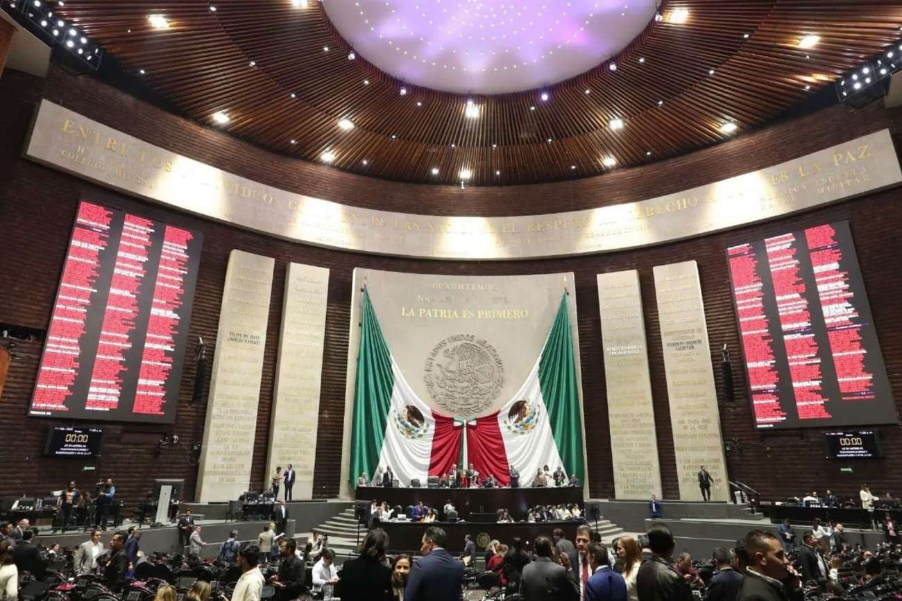 Senado aprueba en fast track reforma para que el INE revise candidaturas