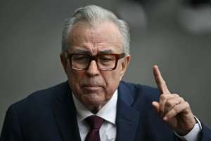 UIF bloquea cuentas de Rubén Rocha Moya