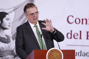 Marcelo Ebrard destaca inversión histórica de Mercado Libre por 4 mil 600 mdd en México