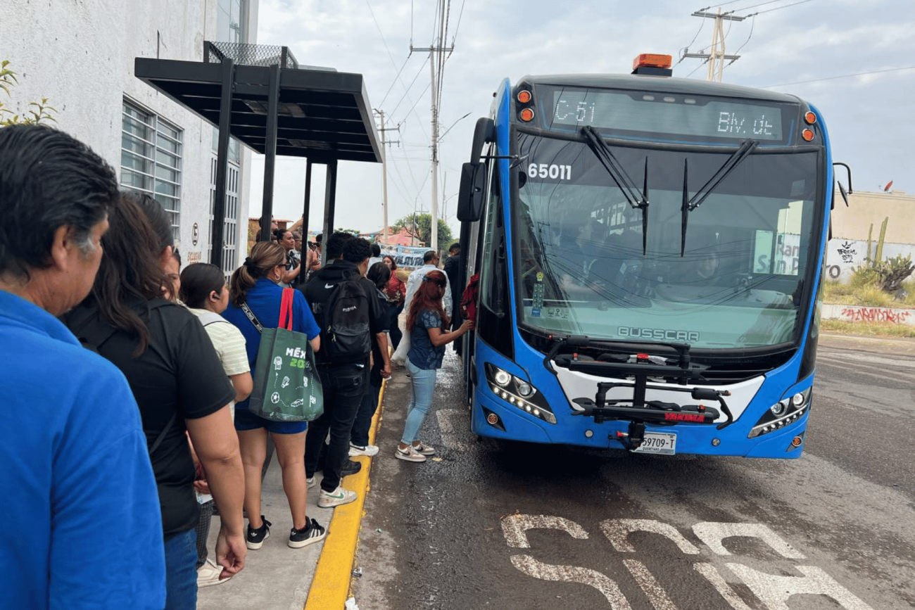 Qrobus renovará 80 unidades; 46 autobuses contarán con aire acondicionado
