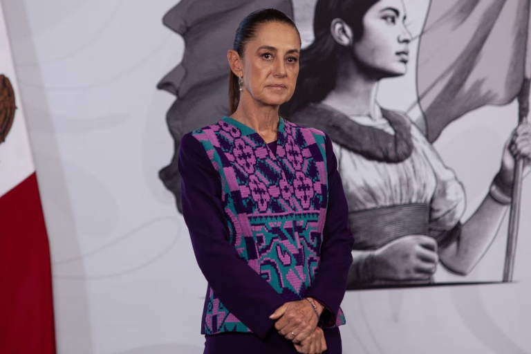 Sheinbaum sumará caso de migrante fallecido a acción legal contra ICE en EE.UU.