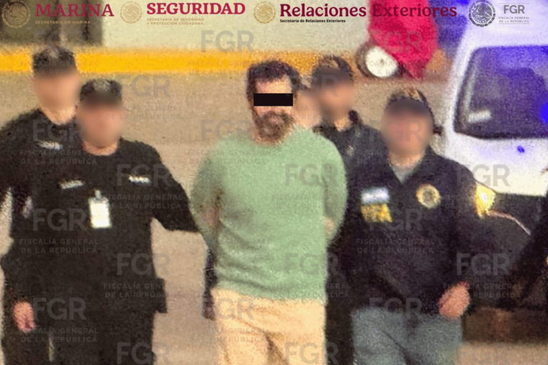Fernando Farías Laguna es trasladado a México por la FGR desde Argentina
