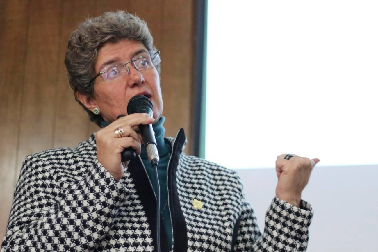 Teresa García Gasca presenta la Academia Queretana de Ciencias para atender problemas públicos