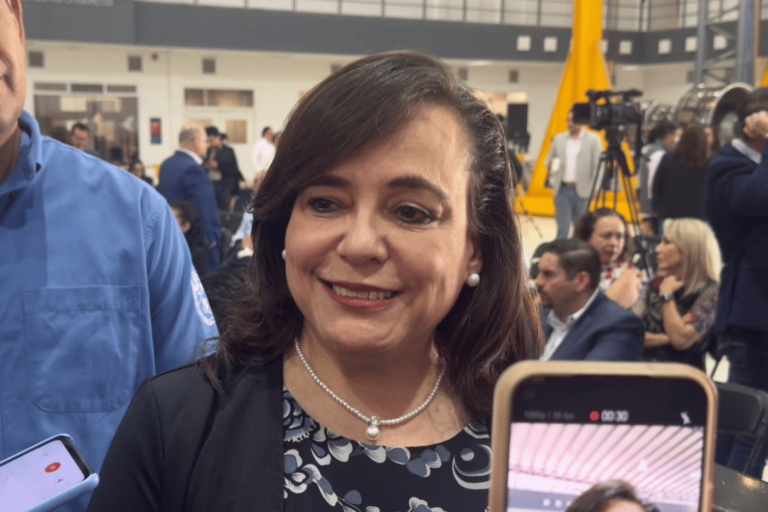 UAQ mantendrá espacios para políticos, pero sin proselitismo Silvia Amaya