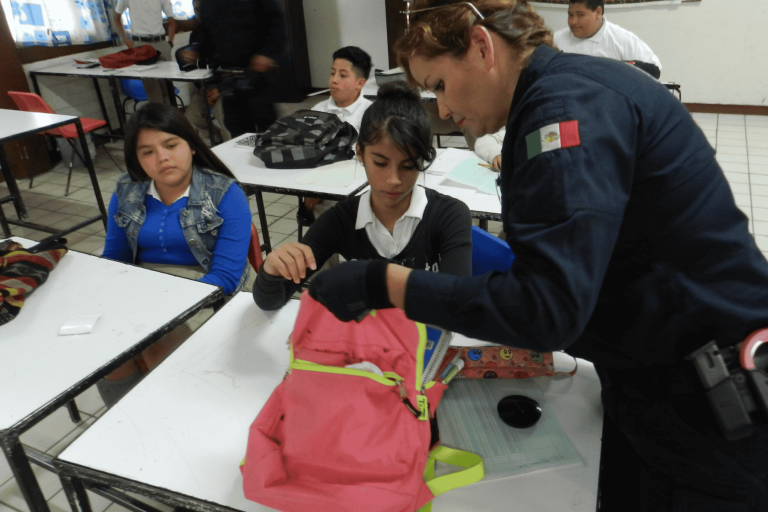 Operativo Mochila queda descartado en escuelas; SEDEQ llama a revisiones desde casa
