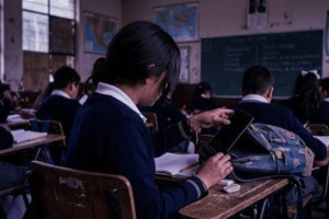 Querétaro compartió experiencia sobre uso de celular en escuelas: Martha Soto