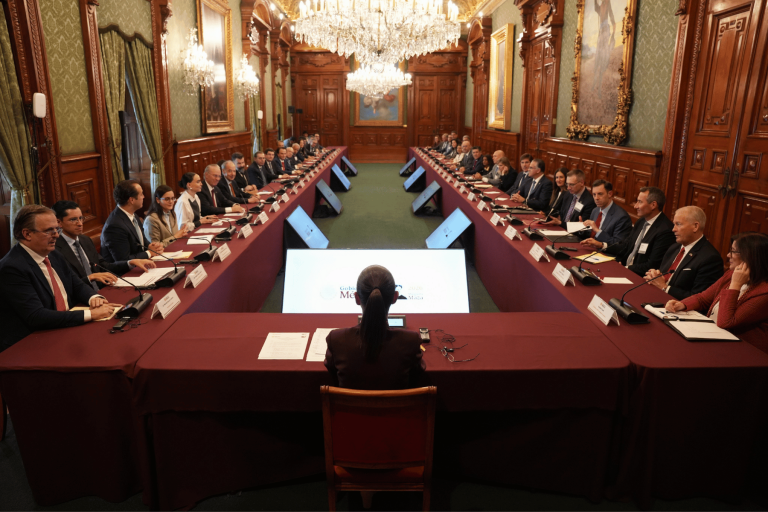 Inversión extranjera directa crece 14% en enero-junio y México busca fortalecer la relación con EE.UU.