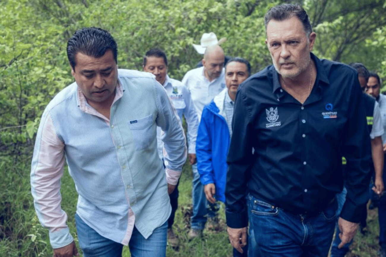 Mauricio Kuri supervisa reconstrucción de puente en Ribera del Río en Jalpan
