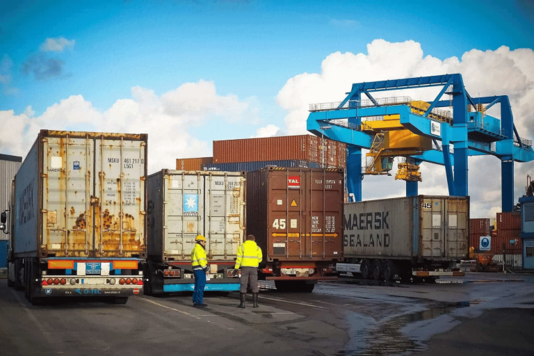 México alcanza récord de exportaciones hacia EE.UU. por 419 mil mdd en ocho meses